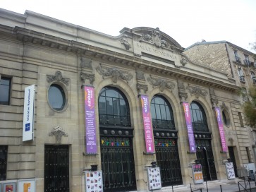 Façade du théâtre Rutebeuf